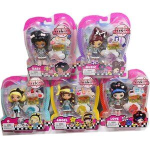 Kuu Kuu Harajuka Complete Petite Doll Set W/Charms
